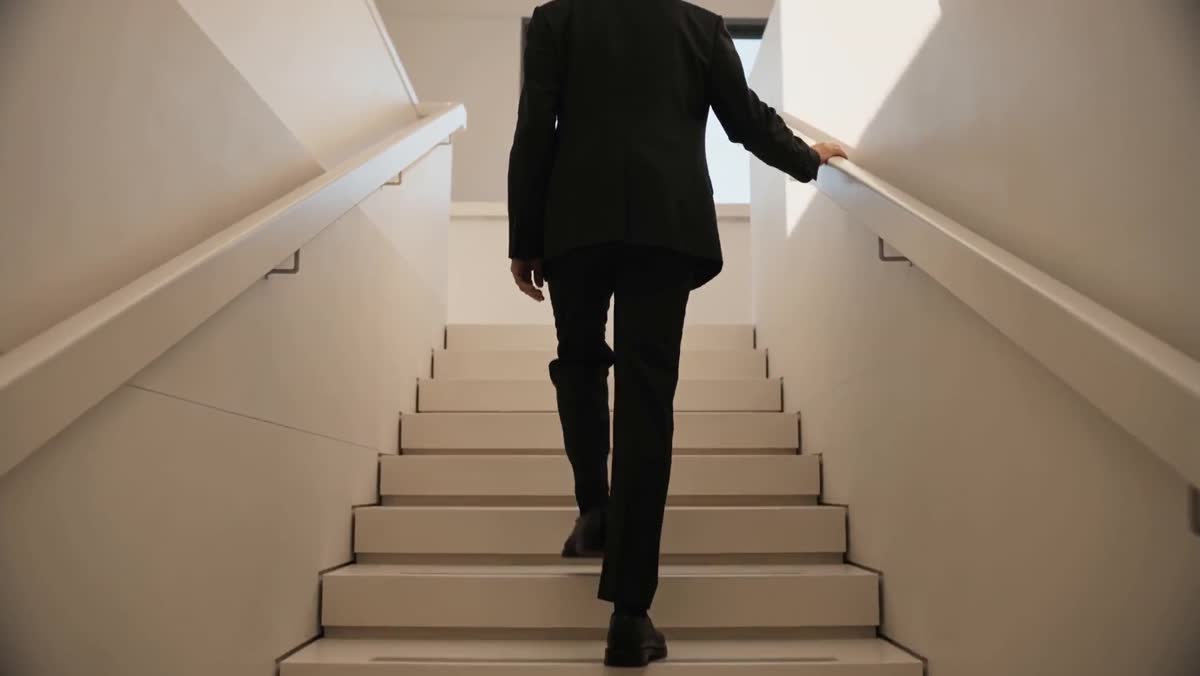 Frame from a Barde Studio film